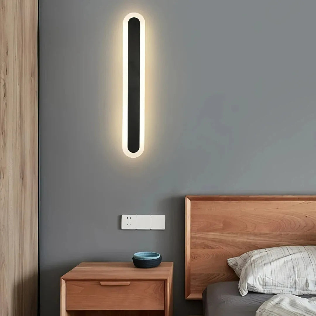 Lange schwarze LED Wandleuchte, dimmbar, modernes Design
