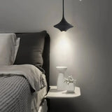 Minimalistische Pendelleuchte im skandinavischen Design fürs Schlafzimmer