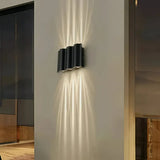 Moderne LED-Außenwandleuchte Up & Down in Schwarz – IP65