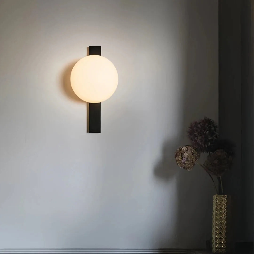 Moderne Außenwandleuchte in Kugelform IP65