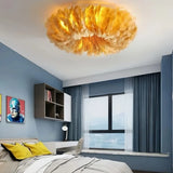 Moderne Deckenleuchte mit Federn im Ringdesign für Schlafzimmer
