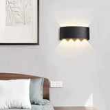 Moderne LED Außenwandleuchte Up & Down mit IP65 Schutzart für den Außenbereich