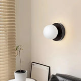 Moderne Opalglas LED Wandleuchte mit Kugel für Flur und Schlafzimmer