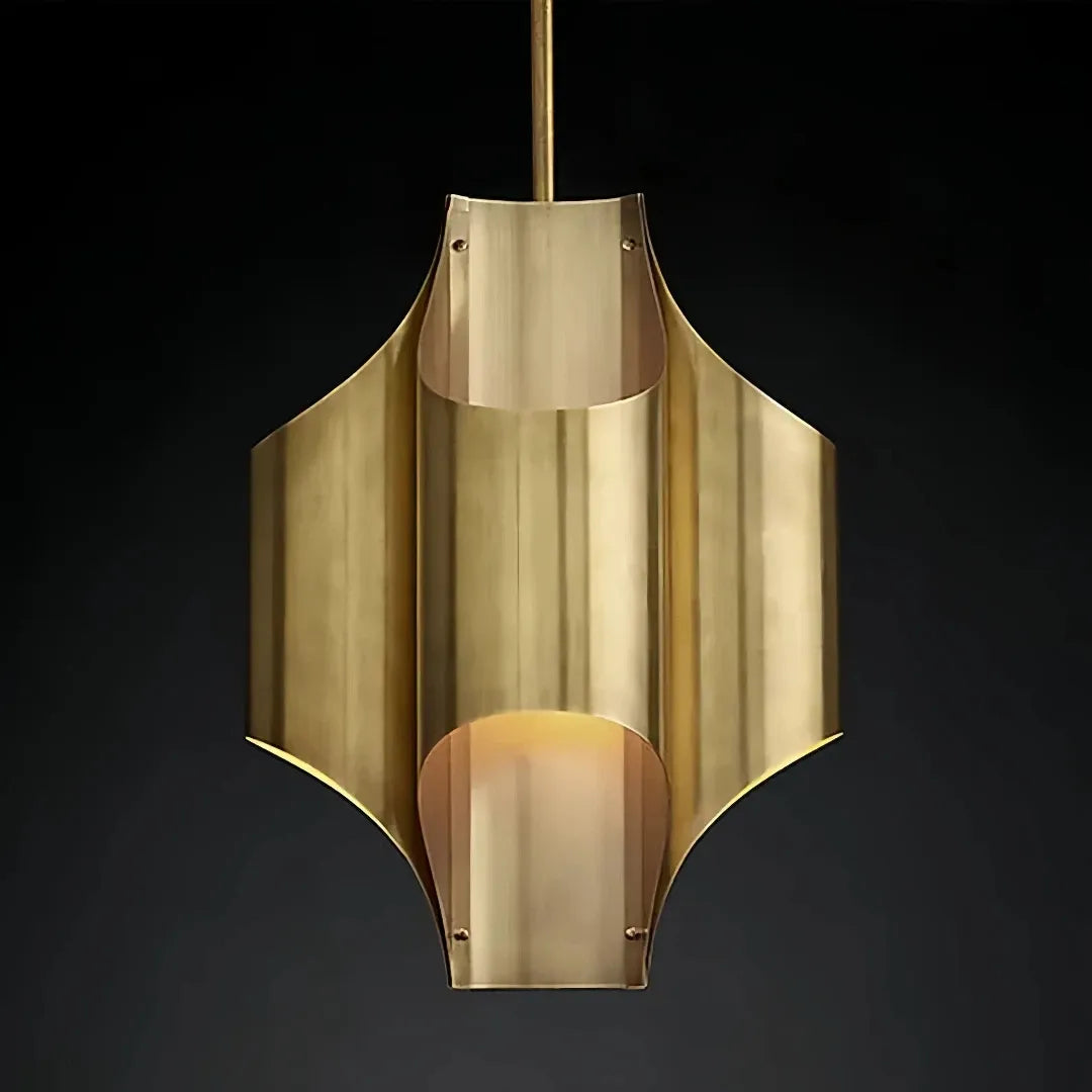 Moderne Pendelleuchte aus Messing im Röhren-Design für den Esstisch