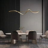 Moderne dimmbare Pendelleuchte aus Metall für das Esszimmer