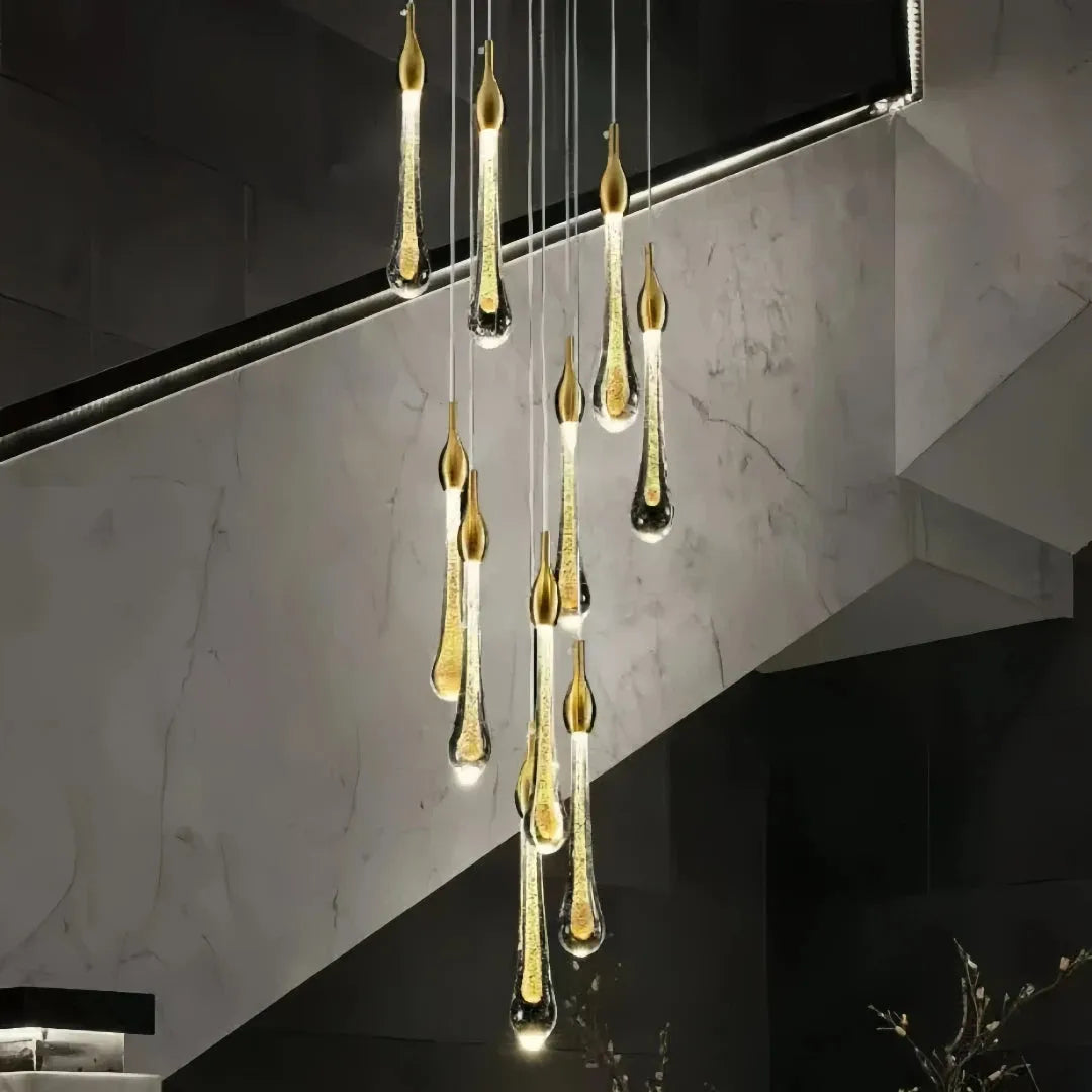 Moderne mehrflammige LED Pendelleuchte Gold mit Kristall für Treppenhaus