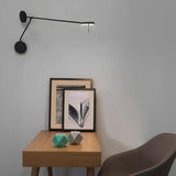 Moderne LED-Wandleuchte mit verstellbarem Kipparm für Schlafzimmer in Schwarz