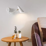 Schwenkbare Wandleuchte mit Gelenkarm für Wohnzimmer