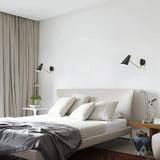 Schwenkbare Wandleuchte mit Gelenkarm für Schlafzimmer