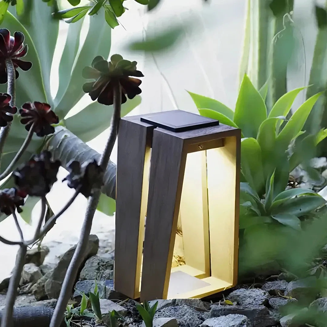 Moderne Gartenlaterne Solar aus Metall mit IP65