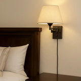 Moderne LED Wandleuchte fürs Schlafzimmer dimmbar und verstellbar