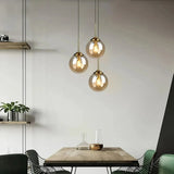 Moderne Glas Pendelleuchte in Kugelform für Esszimmer & Esstisch