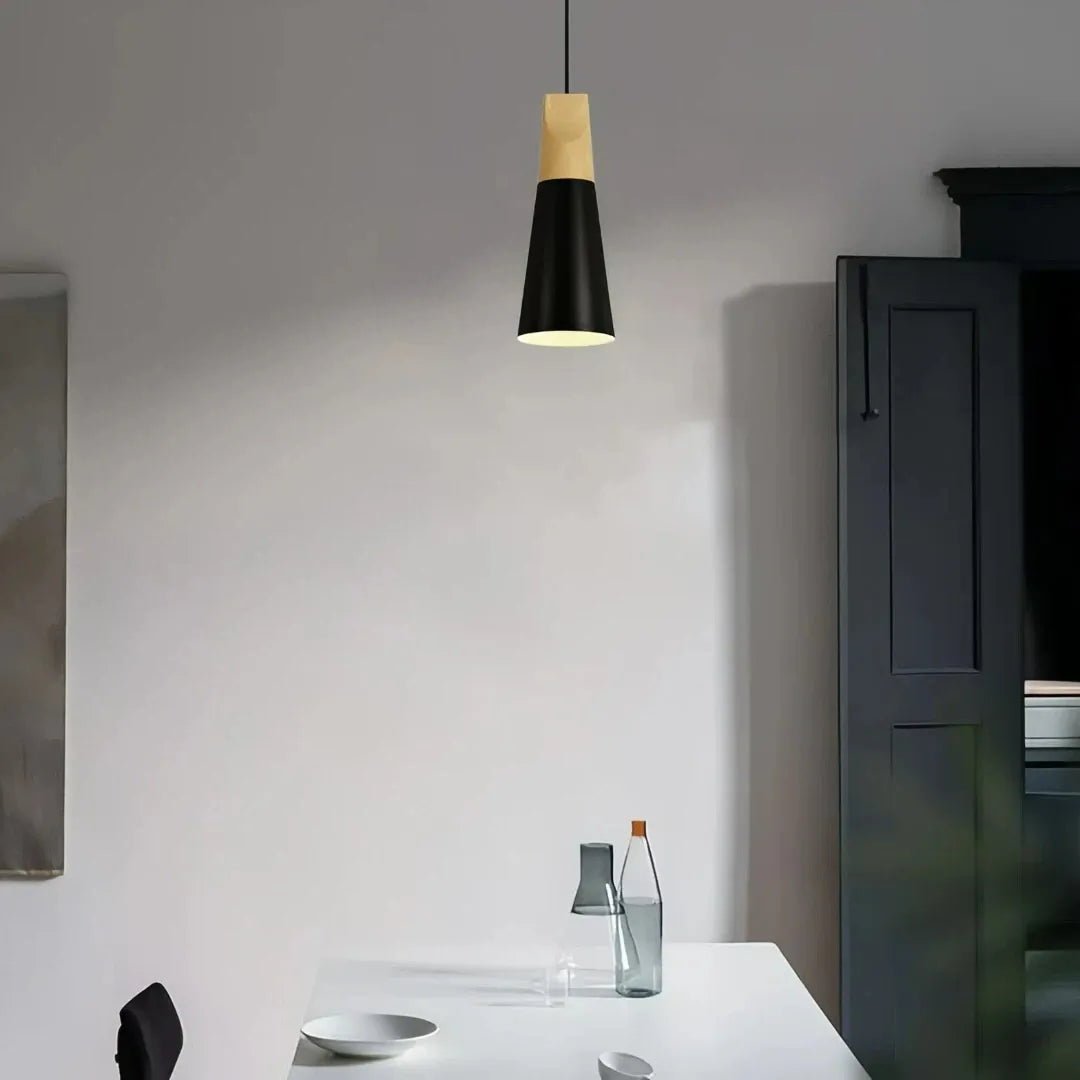 Nordic Pendelleuchte aus Metall und Holz für Esszimmer