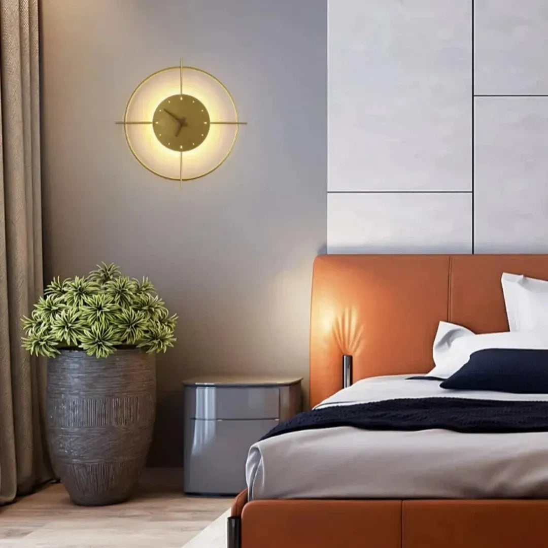 Moderne runde Wandleuchte mit Uhr für Wohnzimmer