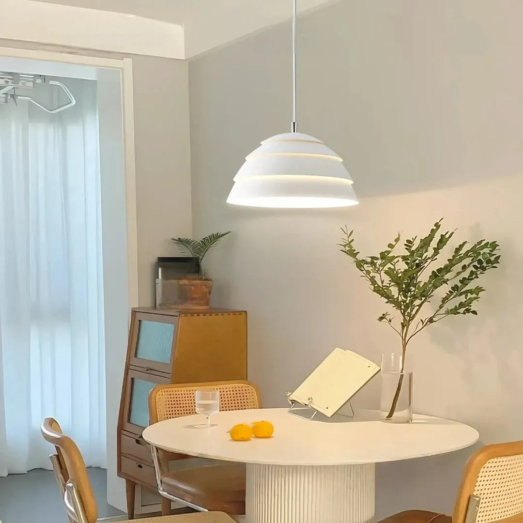 Moderne Metall Pendelleuchte im Halbkugel Design für Esszimmer