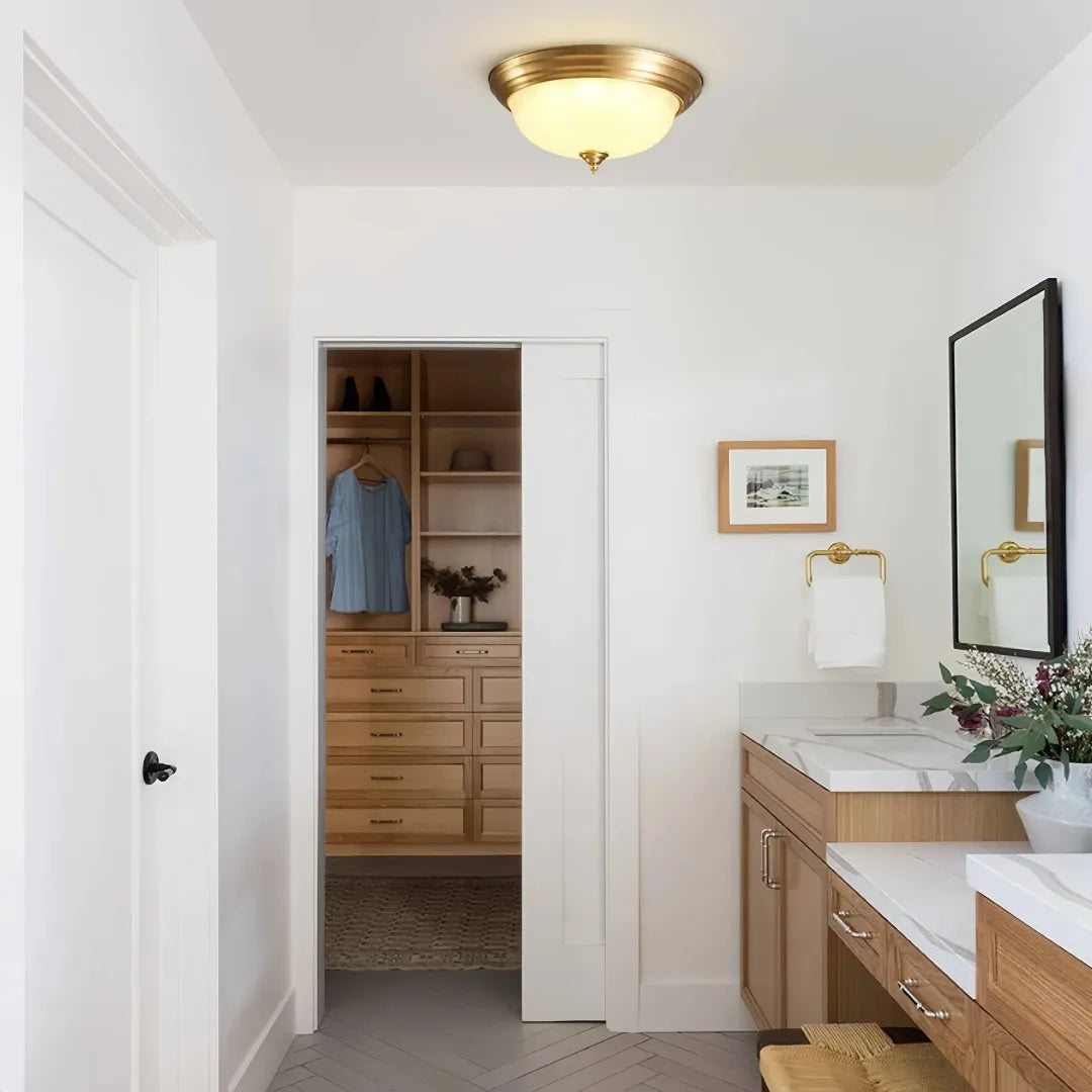 Runde Vintage Deckenleuchte in Gold fürs Schlafzimmer