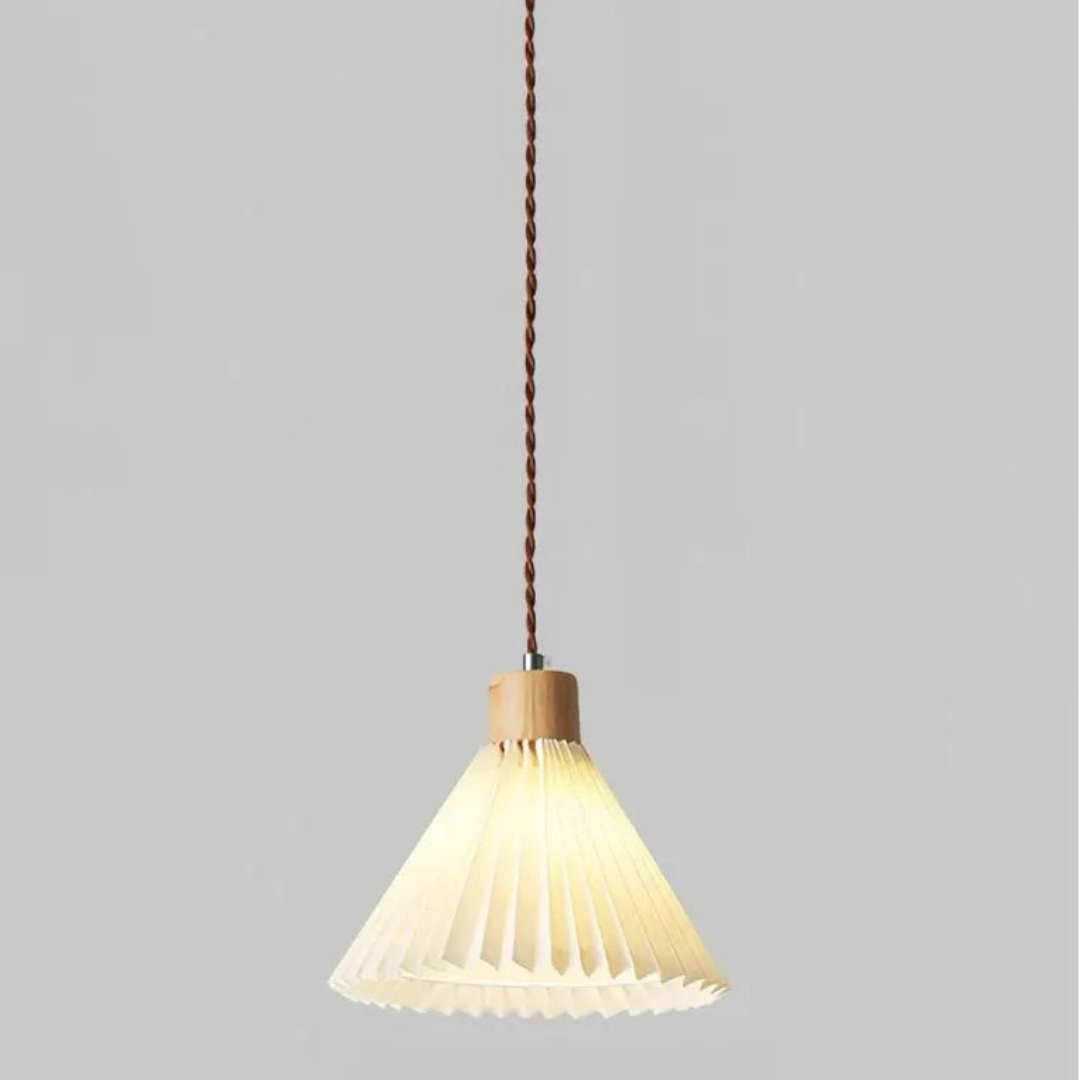 Vintage Pendelleuchte aus Stoff und Holz für das Esszimmer