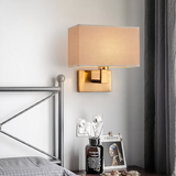 Moderne Stoff Wandleuchte in Braun für Schlafzimmer