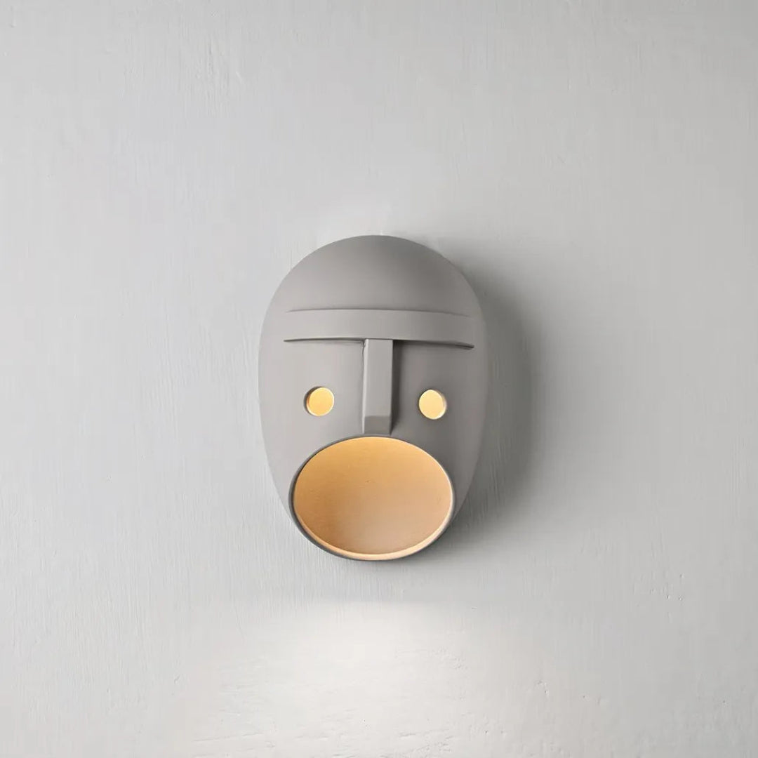 Moderne Design Wandleuchte in Maskenform für Wohnzimmer